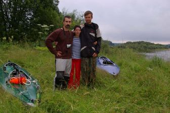 разбираем байдарки и фотографируемся на прощание